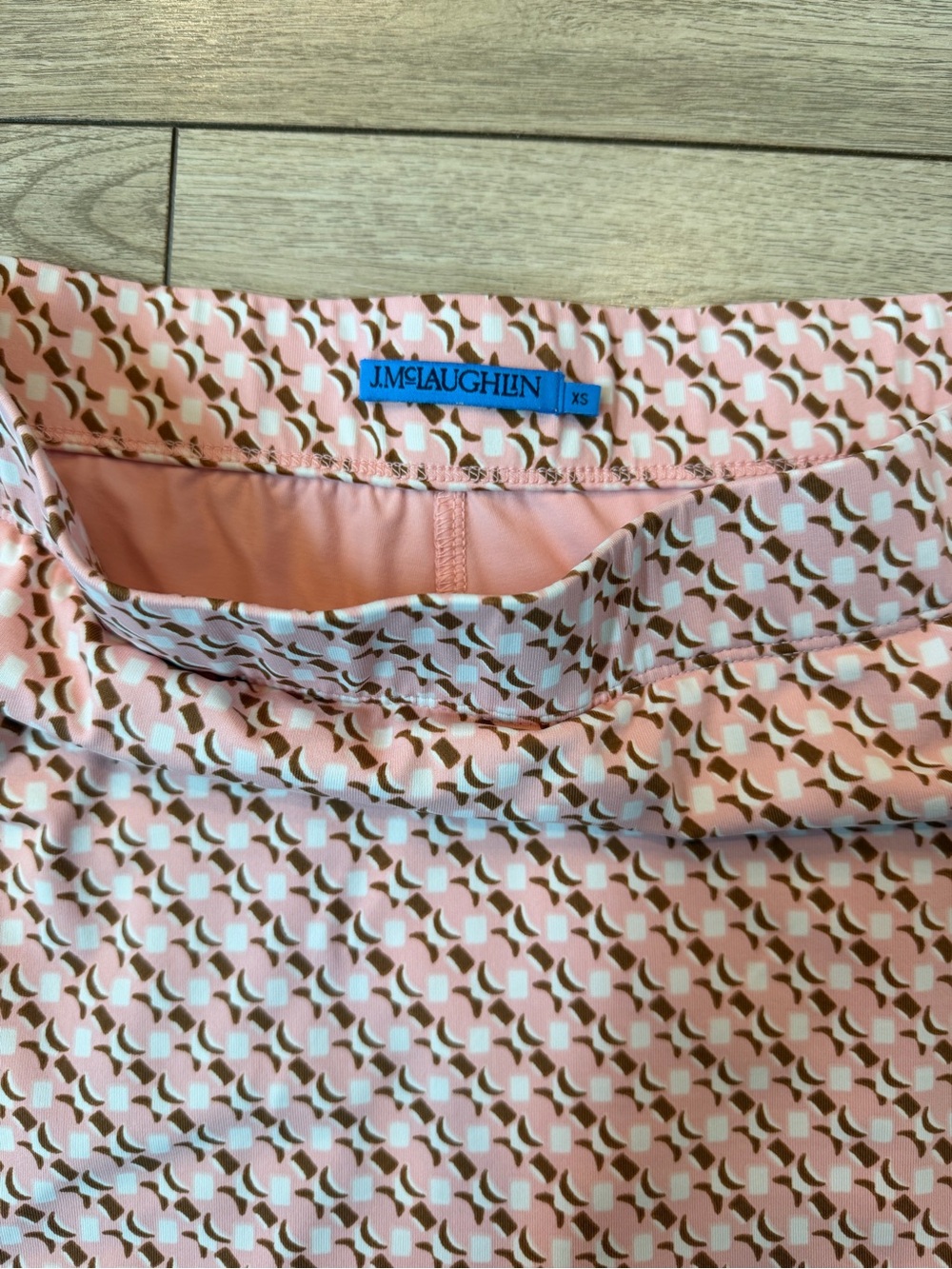 J. McLaughlin Peach Pink and  Agnes Skort with Ruffle Hem - Picture 3 of 4